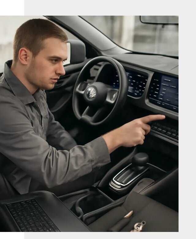 Русификация автомобиля Nissan N7 под ключ в Улане-Удэ официально